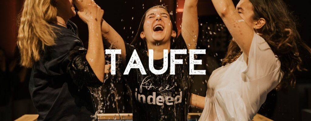 Gebetsorientierte Gemeinschaft mit modernen Gottesdiensten und freudigen Taufevents in Bern.